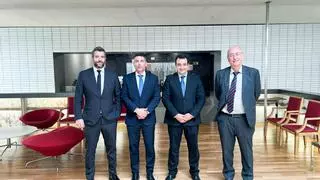 Cabildo y Cámara exponen a Saerco que la huelga de controladores daña a Lanzarote