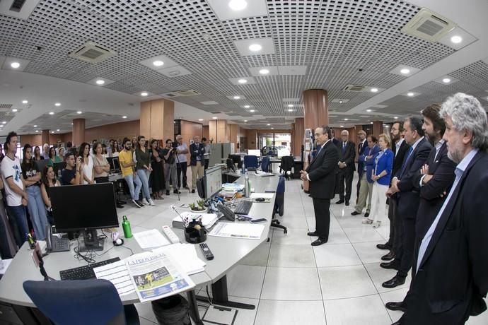 03.10.19. Las Palmas de Gran Canaria. Visita de F. Javier Moll de Miguel, presidente del Grupo Prensa Iberica,  a la redacción e instalaciones de La Provincia . Foto Quique Curbelo  | 03/10/2019 | Fotógrafo: Quique Curbelo