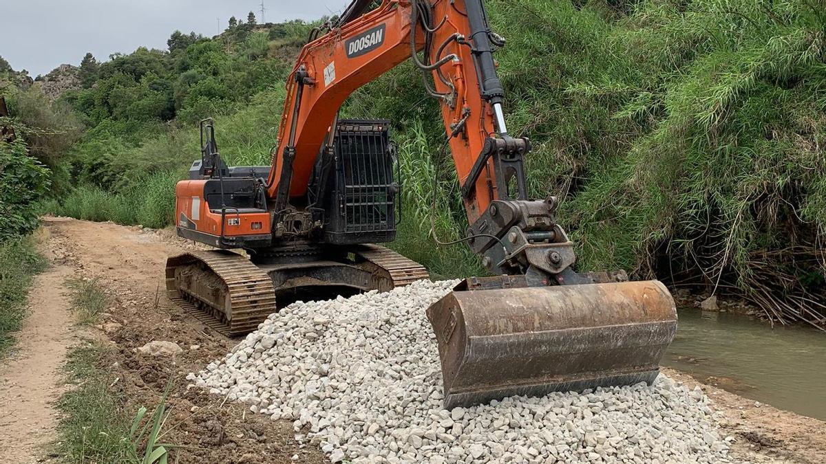 Obras Cueva Turche