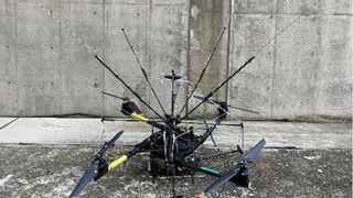 Crean en Japón el primer dron que puede controlar relámpagos y rayos en el cielo