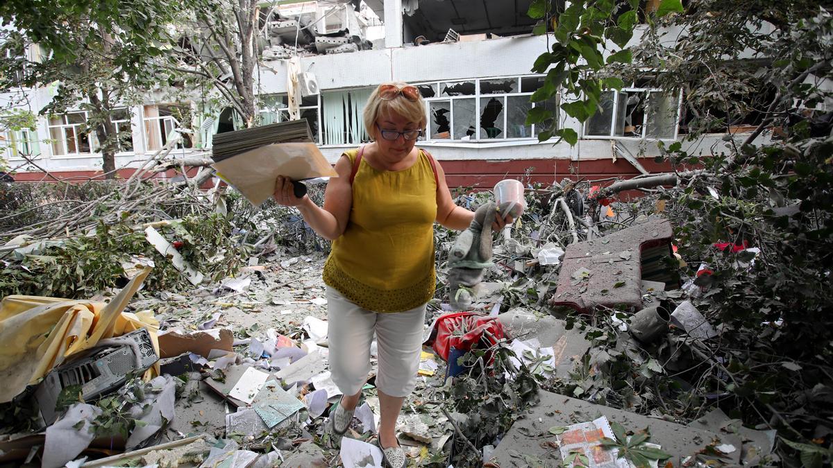 El pueblo ucraniano pide ayuda para la reconstrucción de colegios