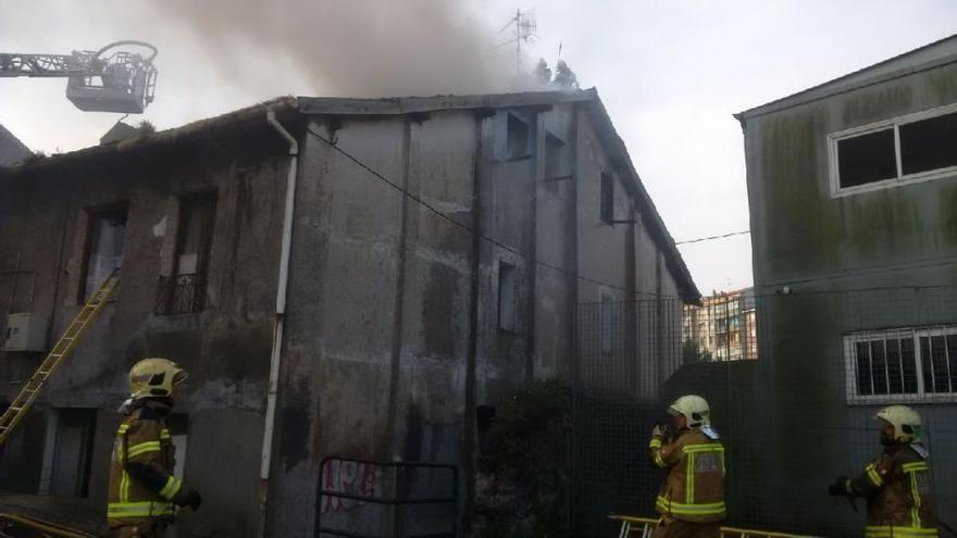 Cuatro muertos, entre ellos un bebé y un adolescente, en un incendio en Bilbao