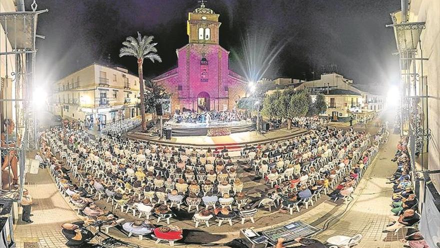 Villa del Río asiste a la clausura del Festival de Piano Guadalquivir-Milán