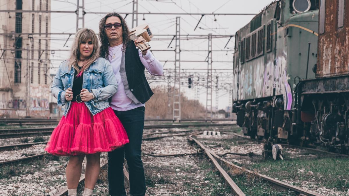 Aurora Boreal actúa este viernes en el Teatro Arbolé junto Yago Alonso y Viki Lafuente.