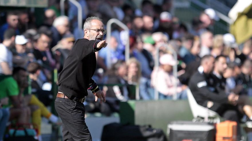 Cuenta atrás para el CD Tenerife con 12 puntos de desventaja