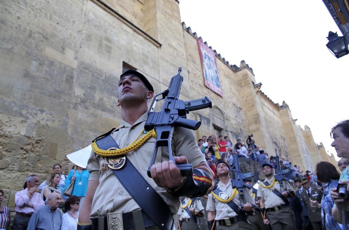 El Corpus recorre las inmediaciones de la Mezquita-Catedral