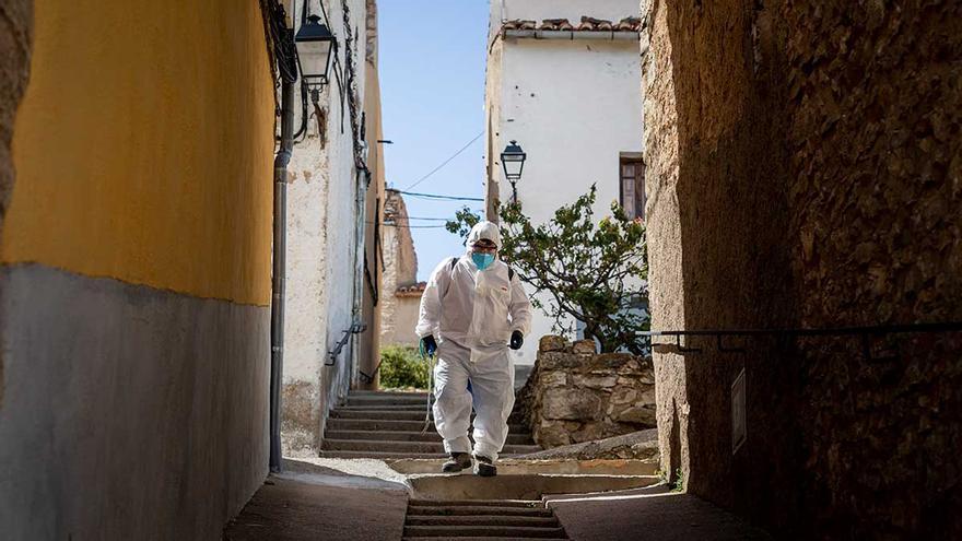 Huir del virus. Por Miguel Lorenzo