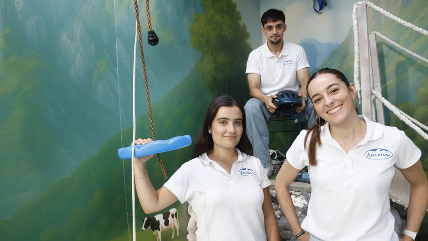 La Feria de Muestras sigue siendo bautismo de fuego laboral para los jóvenes asturianos: &quot;Dinero y experiencia&quot;