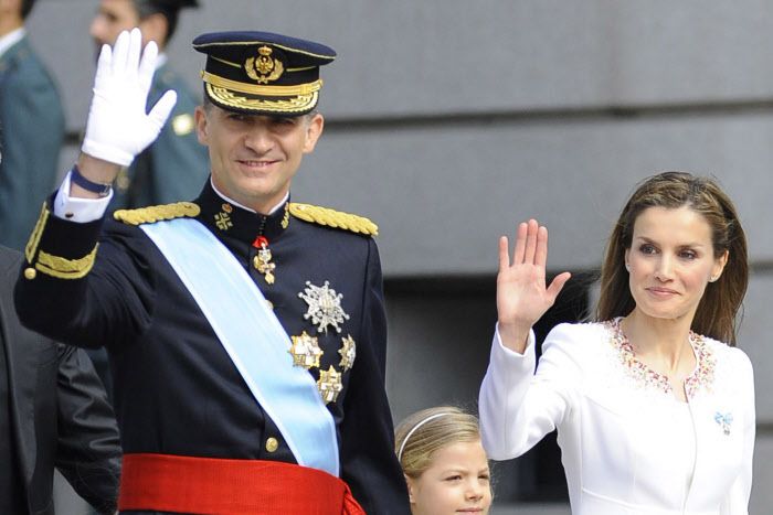 El rey Felipe VI y la reina Letizia durante la coronación