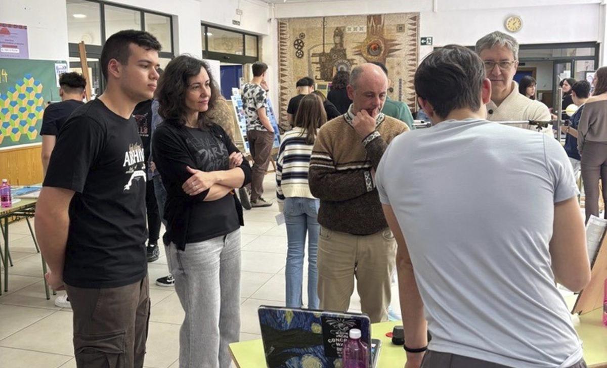 El IES María de Molina se adelanta al eclipse de agosto