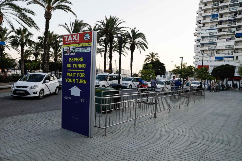 Puestas de sol sin aplausos este verano en Sant Antoni