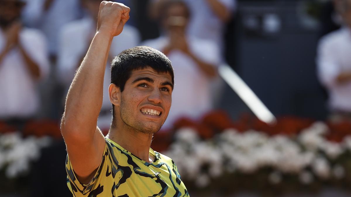 Alcaraz: "Ayer perdió Tsitsipas pero eso no significa que yo sea mejor, ni que vaya a ganar el torneo".