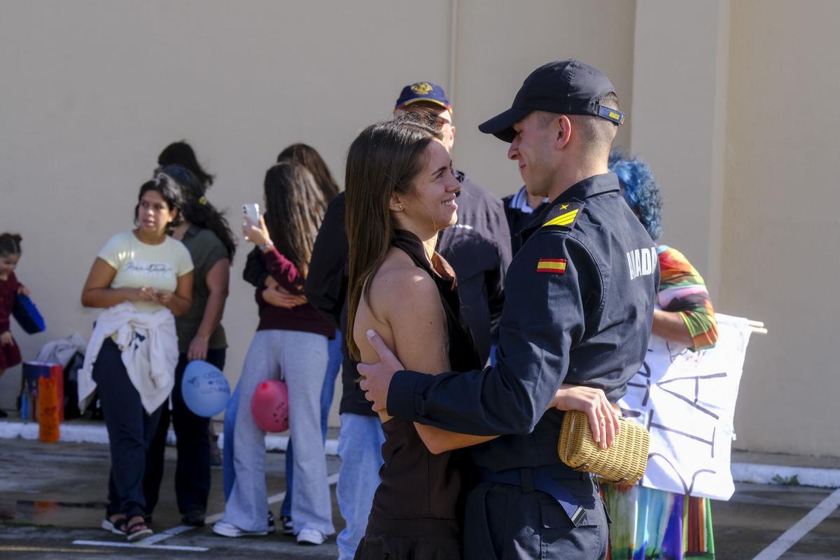 El BAM Rayo regresa del Golfo de Guinea