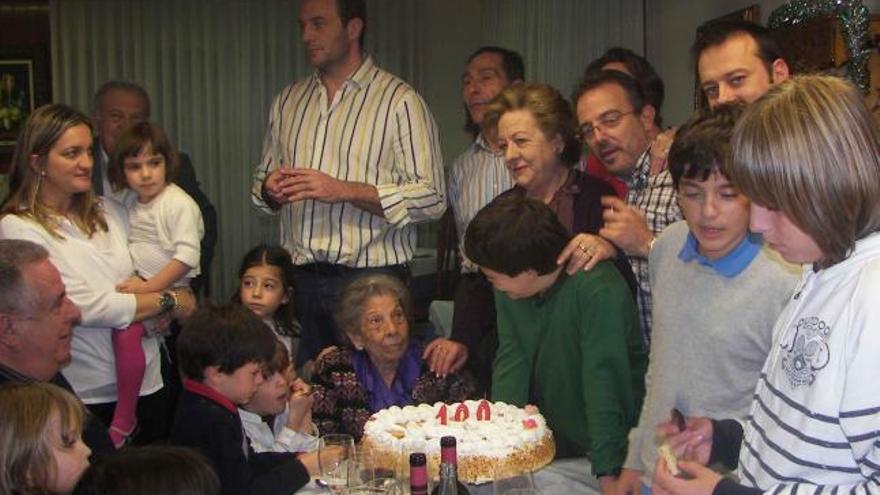 La abuela de Fran Murcia cumple un siglo