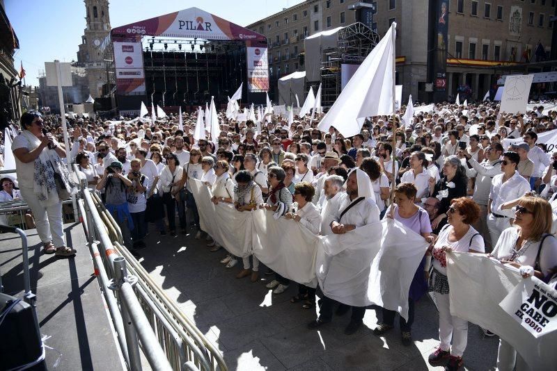 Zaragoza se une por la paz y el diálogo