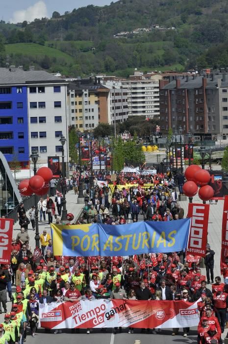 1 de mayo: Miles de personas se manifiestan en Asturias para reivindicar mejoras laborales