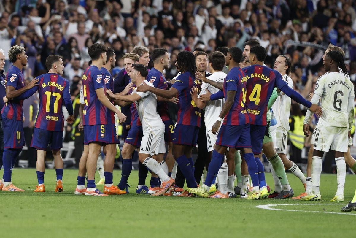 Barça y Real Madrid pelearán por la Liga