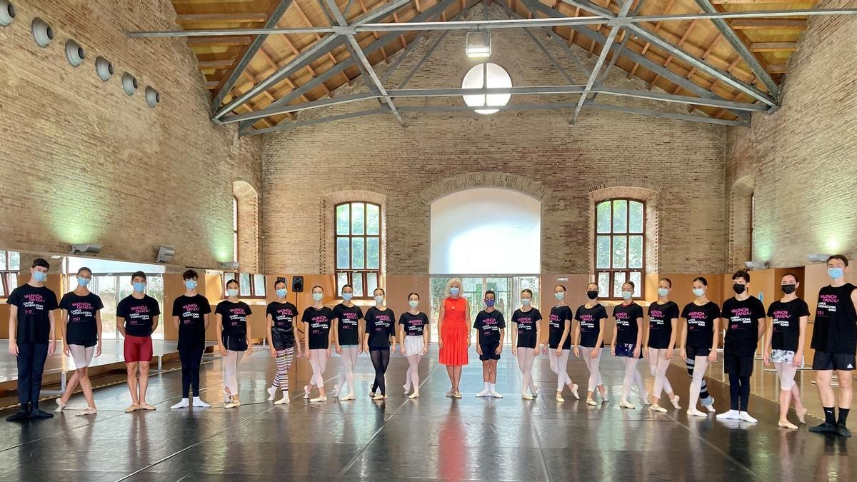 Hortensia Herrero visita el Campus Internacional de Danza de València.