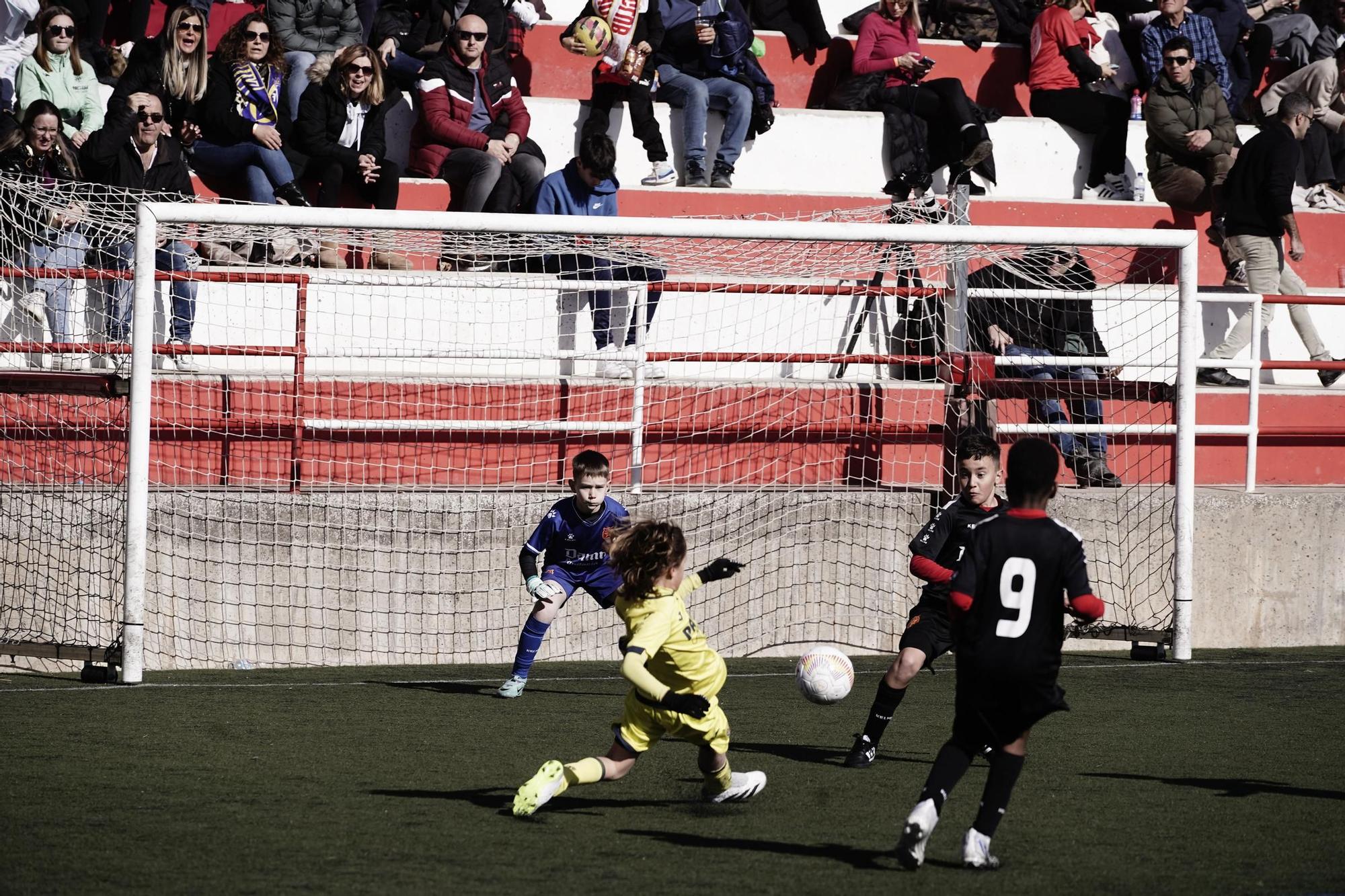 Imatges de la desena edició del torneig Ciutat de Berga de futbol-7 benjamí