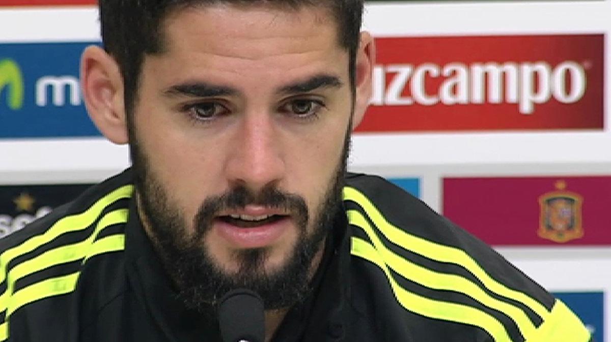 Isco: És un plaer que em comparin amb Iniesta.