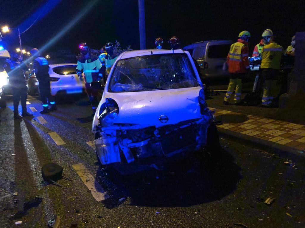 Colisión frontal en Las Palmas de Gran Canaria