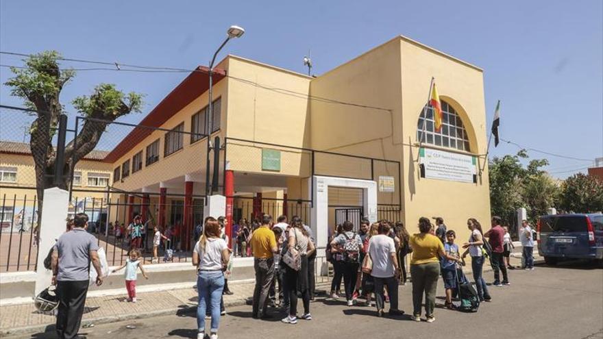 Los colegios de San Roque vuelven a tener más demanda que plazas