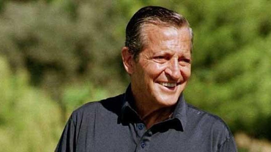 El expresidente, durante un torneo de golf en Son Vida en 1998.