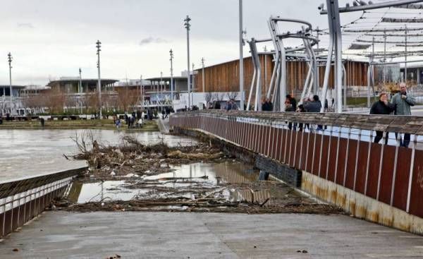 Fotogalería: El Ebro crece a su paso por Zaragoza