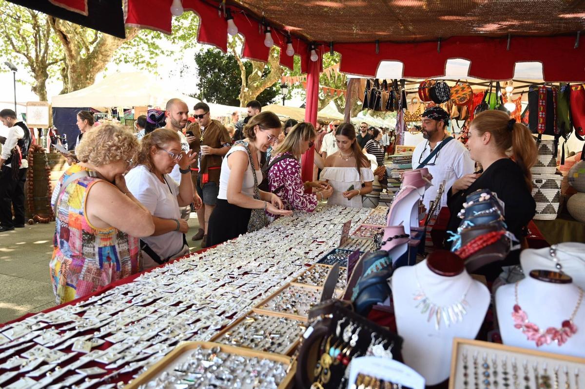 MARIN.Fiesta Corsaria por el centro