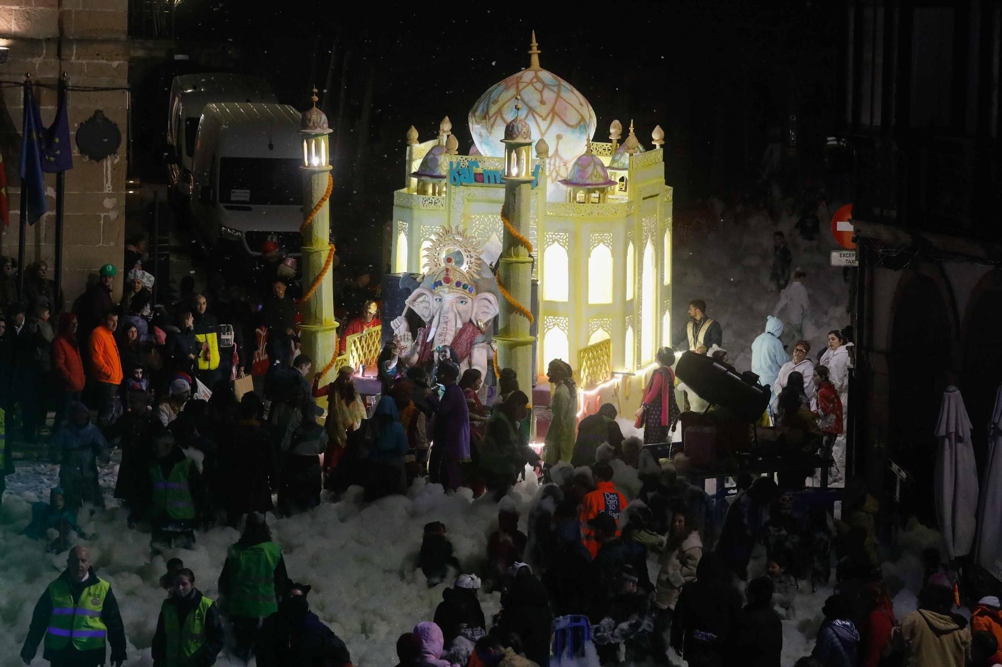 EN IMÁGENES: Así fue el multitudinario Descenso de Galiana en Avilés