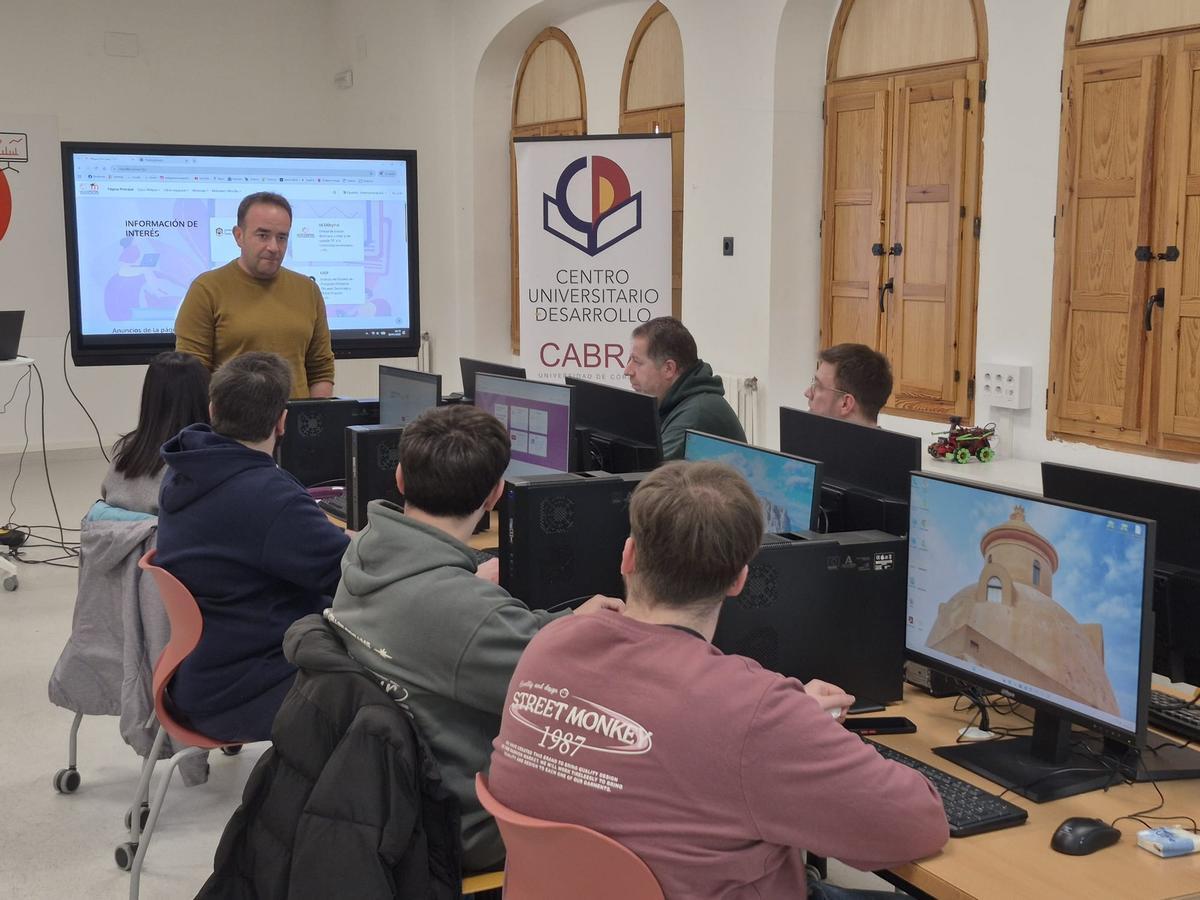 Clase presencial en el IES Aguilar y Eslava de Cabra.