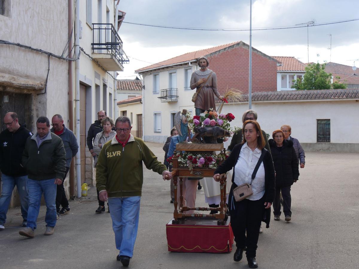 Fiesta de San Isidro en Camarzana de Tera.