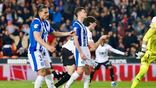 La remontada del Valencia ante el Alavés (3-2) en Mestalla