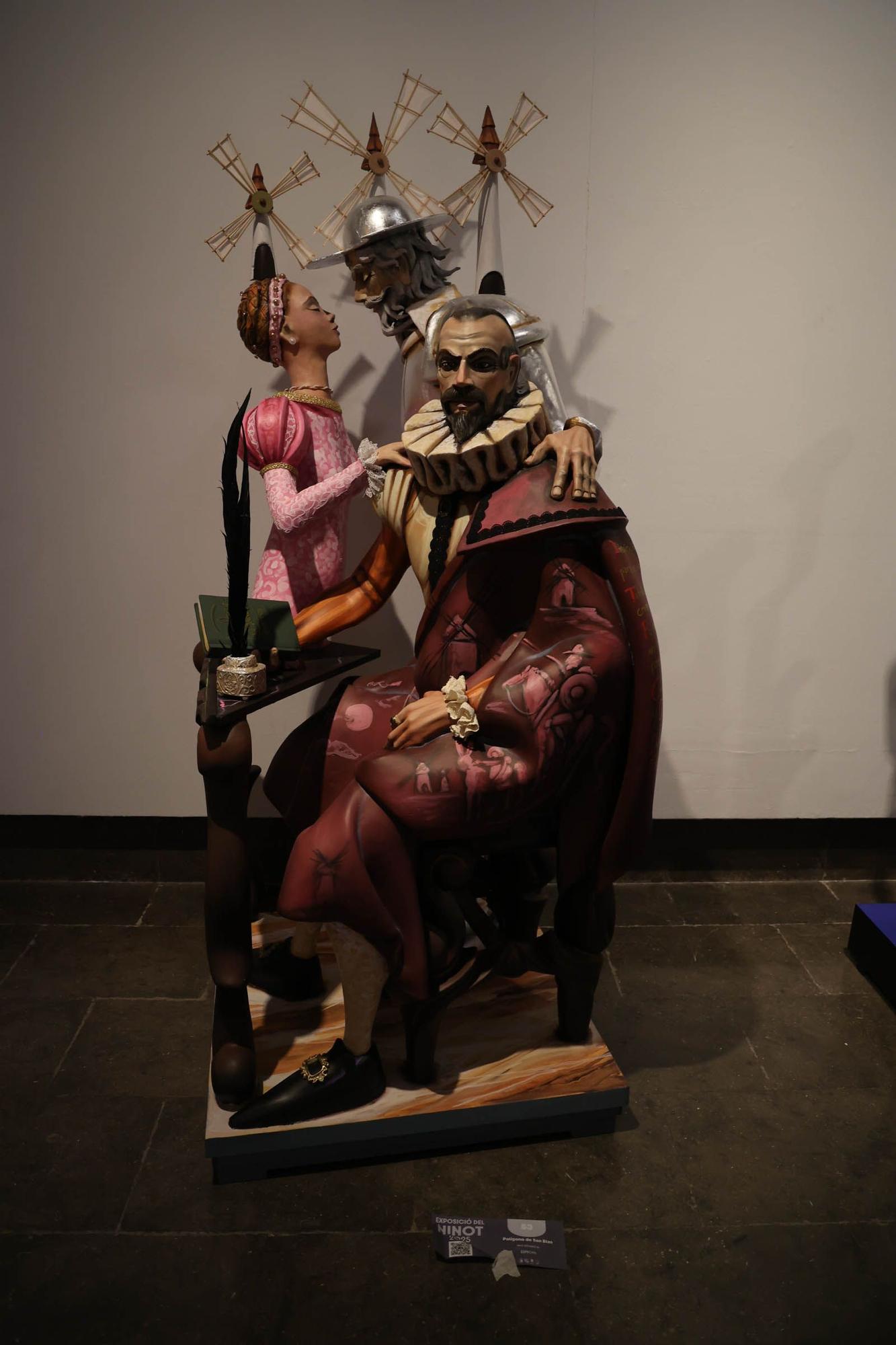 Exposición del Ninot adulto de las hogueras 2025
