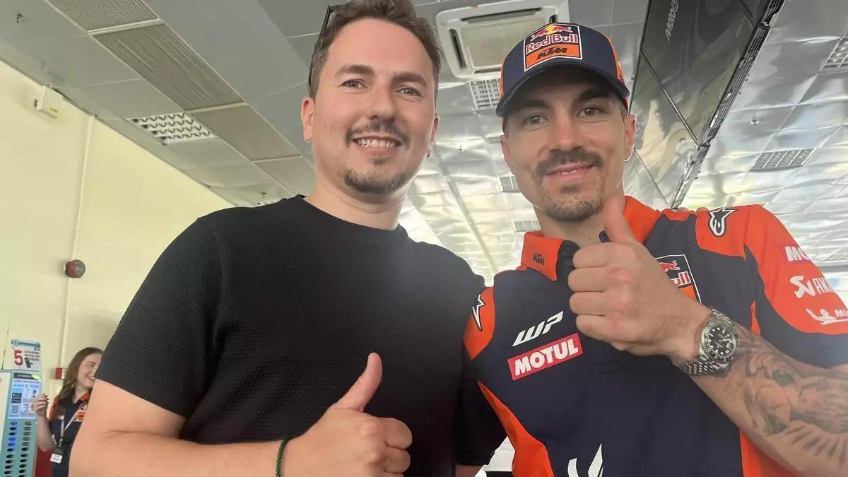 Jorge Lorenzo y Maverick Viñales estrenan en Malasia su nueva colaboración