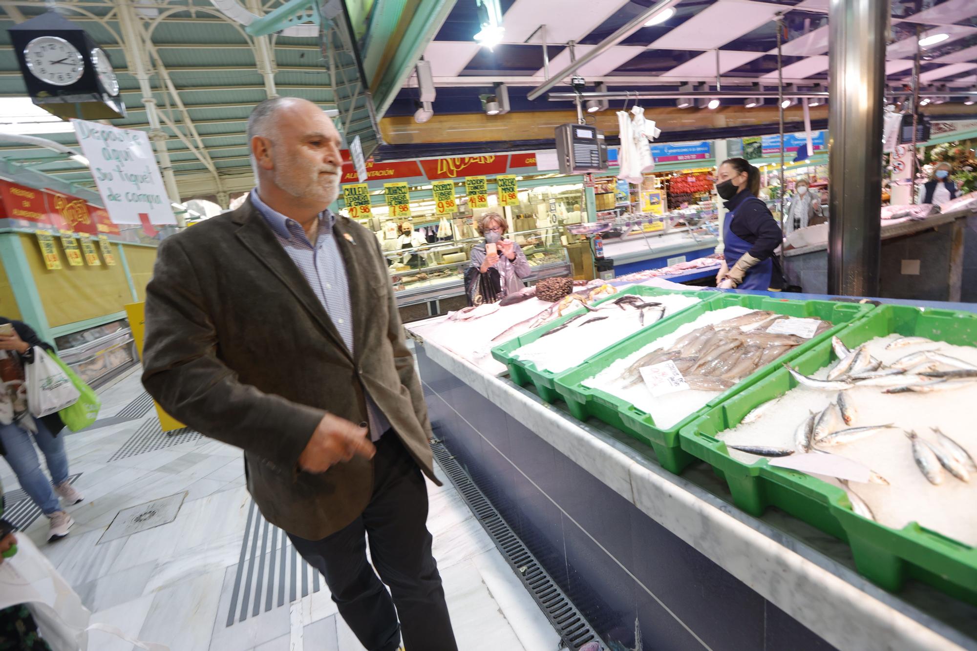 José Andrés revoluciona el mercado del Fontán de Oviedo