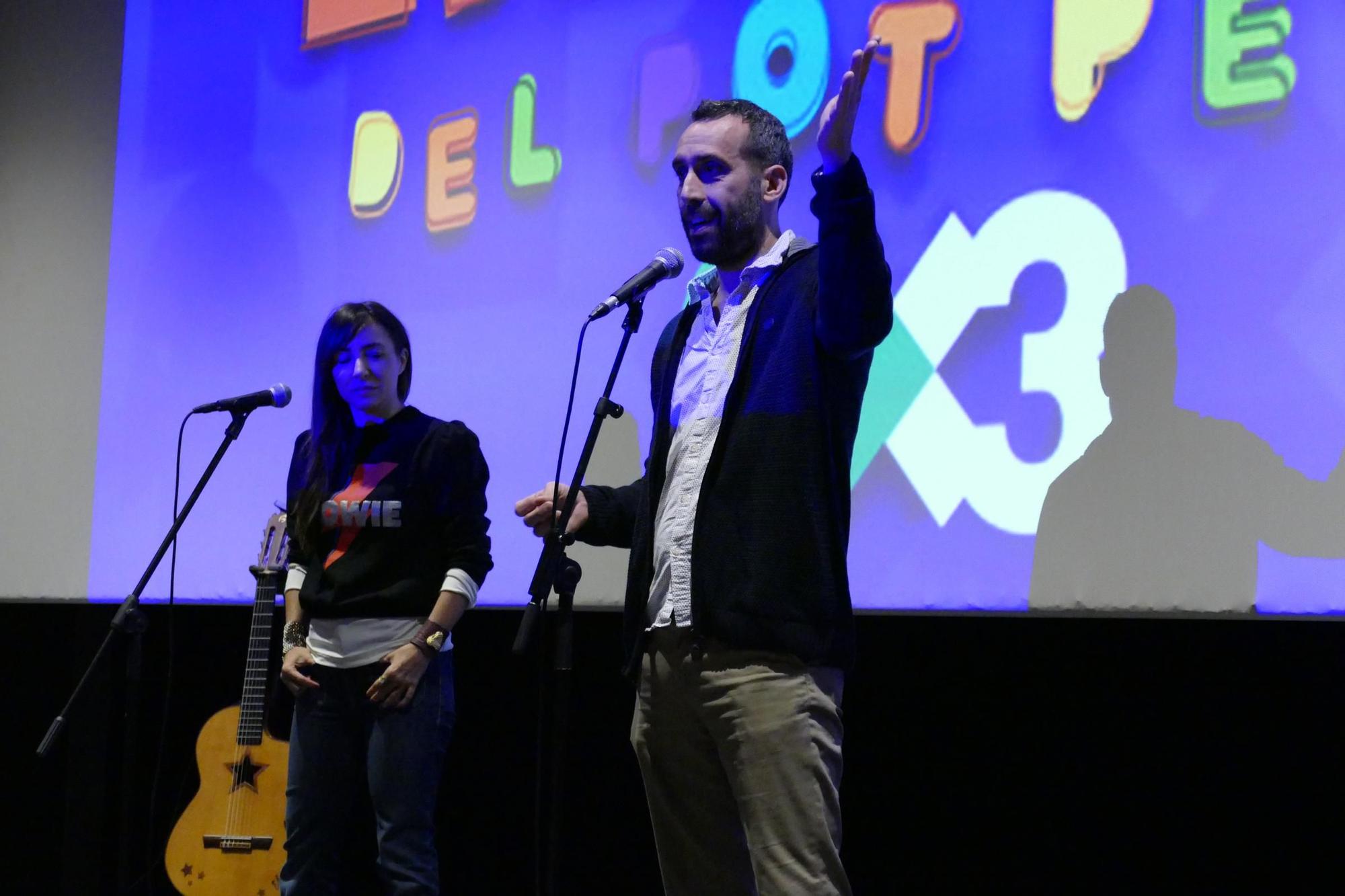 Els súpers gaudeixen de la preestrena de la sèrie “El Món del Pot Petit”