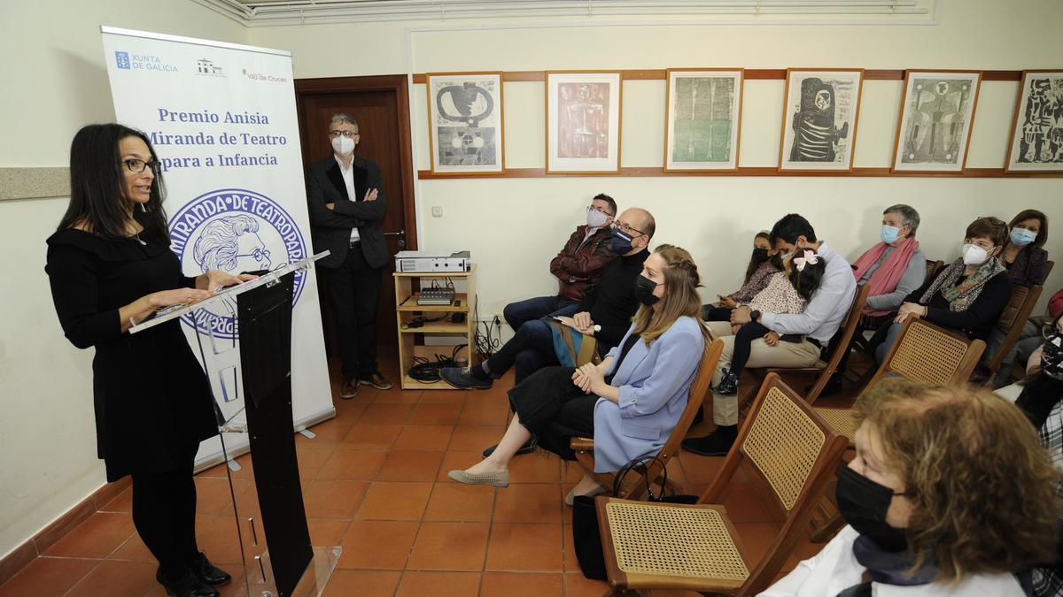 María Canosa, durante a recollida do Premio Anisia Miranda, na Fundación Neira Vilas.