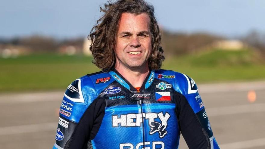 Muere el piloto checo Kamil Holan en una carrera en Reino Unido