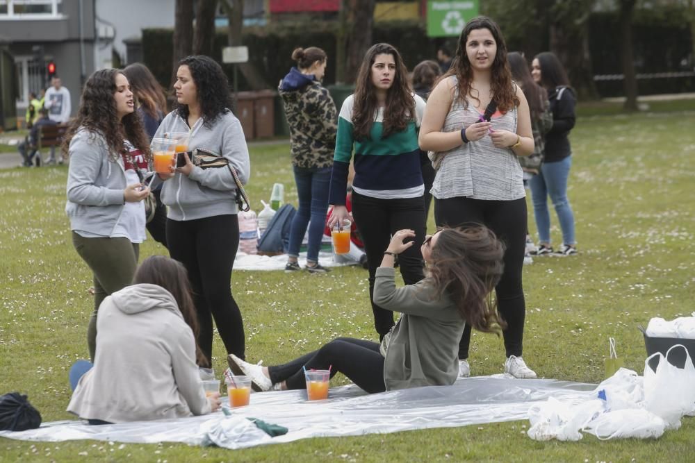 Comida en la Calle de Avilés 2018: ambientazo en el parque Ferrera