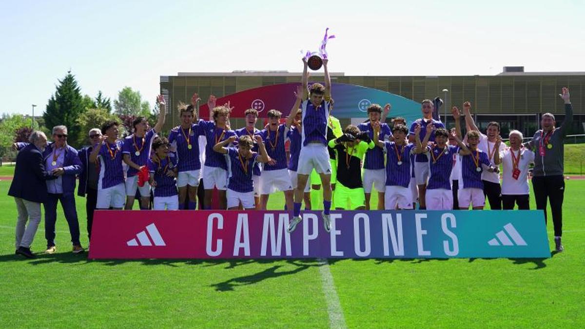 La selección aragonesa levanta el título de la Fase Plata