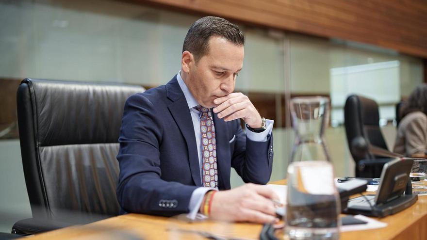 Óscar Fernández Calle: el enfermero ariete de Vox que será vicepresidente de la Junta de Extremadura