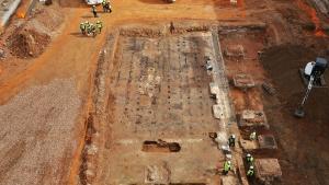 La excavación en el Mercat de lAbaceria deja al descubierto los primeros restos de la fábrica Puigmartí. Está previsto que la excavación arqueológica finalice a principios de abril