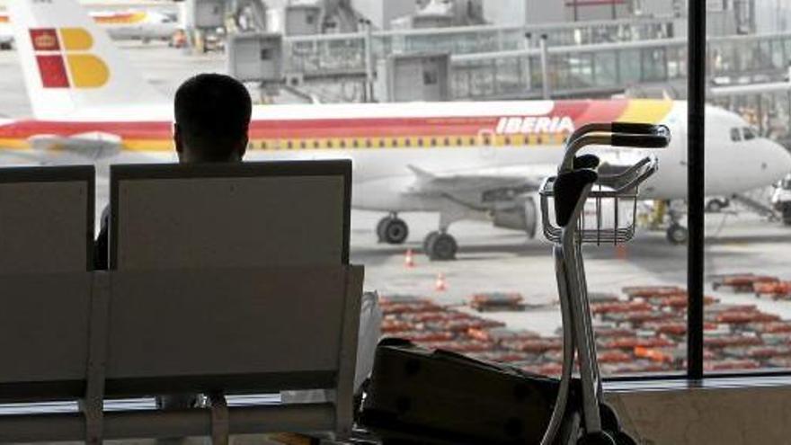 Flughafengesellschaft Aena senkt die Flughafengebühren