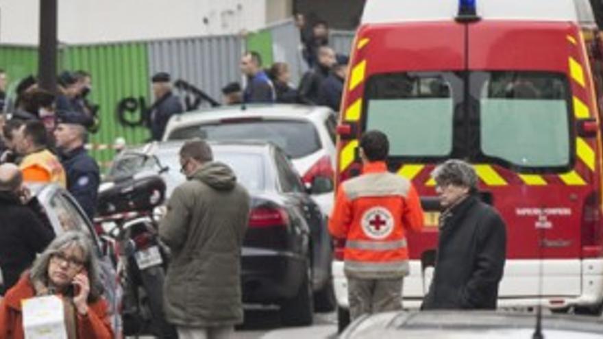Doce muertos en un ataque contra el semanario &#039;Charlie Hebdo&#039;
