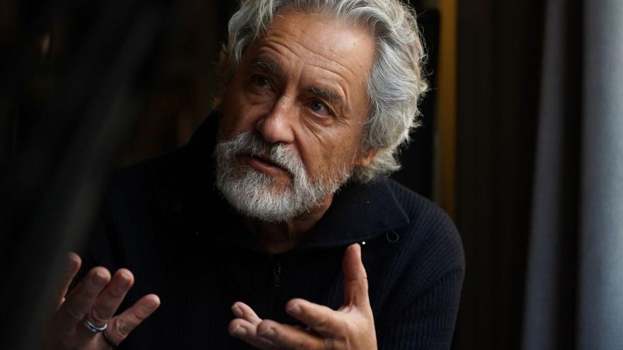 El escritor coruñés Manuel Rivas. | E. P.