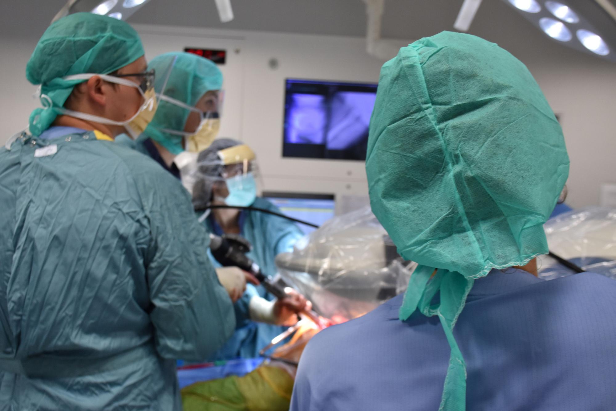 Althaia ha incorporat un robot en les operacions de pròtesi de genoll i maluc