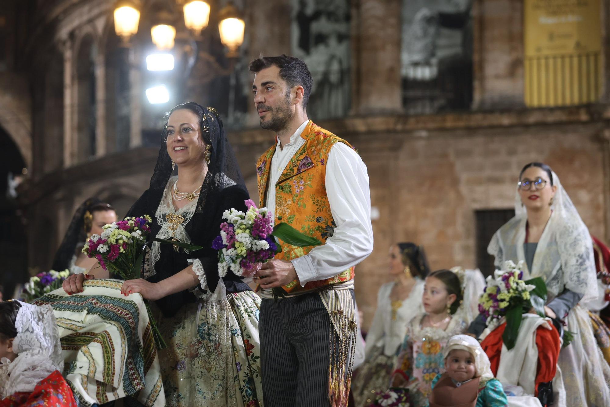 Búscate en el primer día de la Ofrenda en la calle San Vicente entre las 21 y las 22 horas