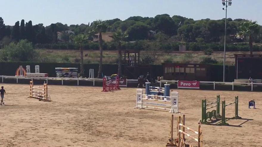 Mireya Ramírez Pino en el Concurso Nacional de Obstáculos de Categoria 3 Estrellas