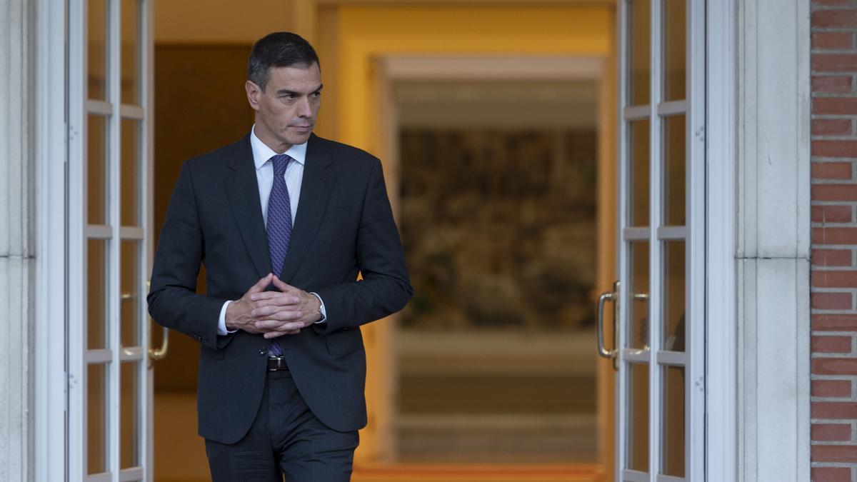 Pedro Sánchez a los afectados por la Dana: "Os vamos a ayudar con todos los recursos de Estado y, si hace falta, de la UE"